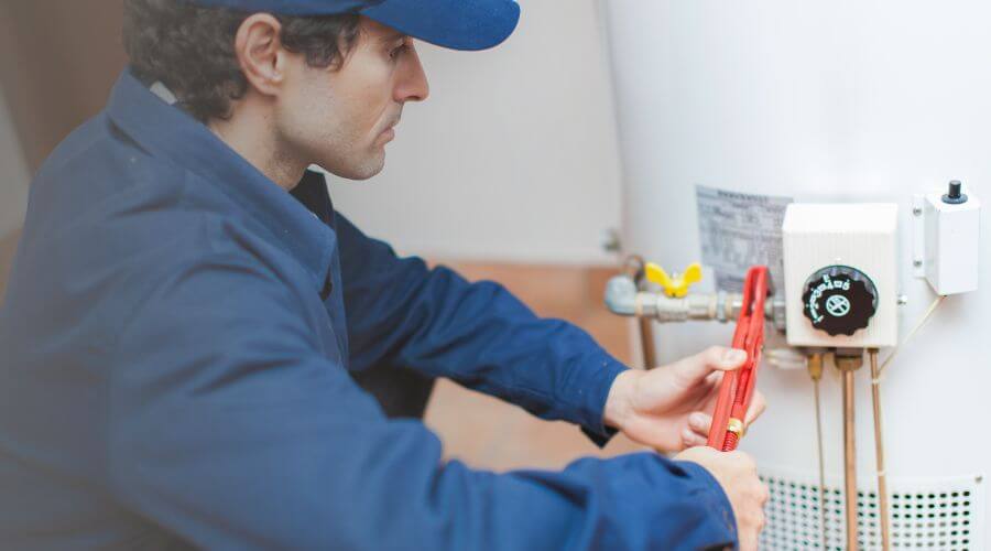Local annual plumbing maintenance in Refugio, TX